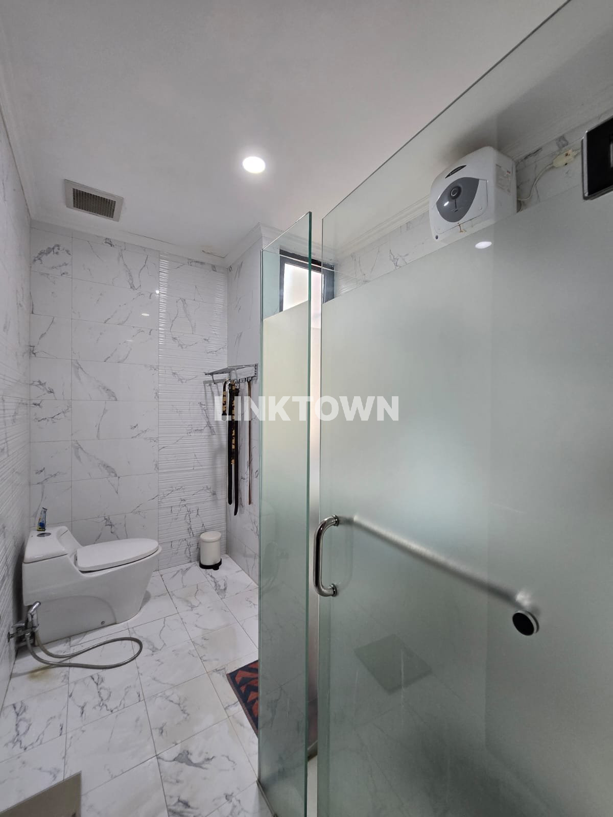 Dijual Rumah Mewah di Kebayoran Residence