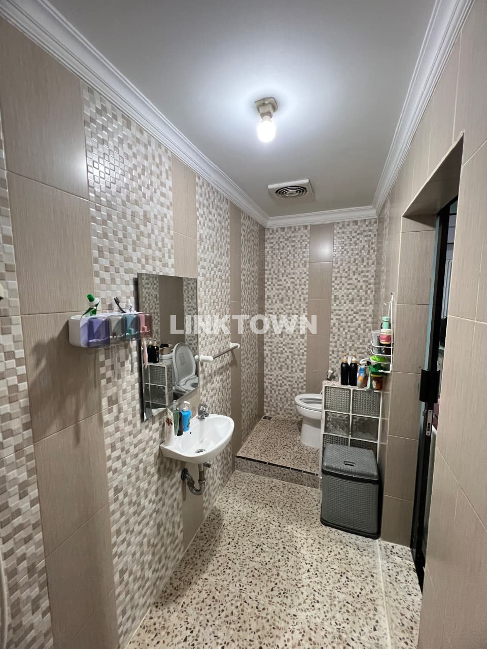 Rumah Semi Furnish Cluster Melati Harapan Indah Bisa Nego