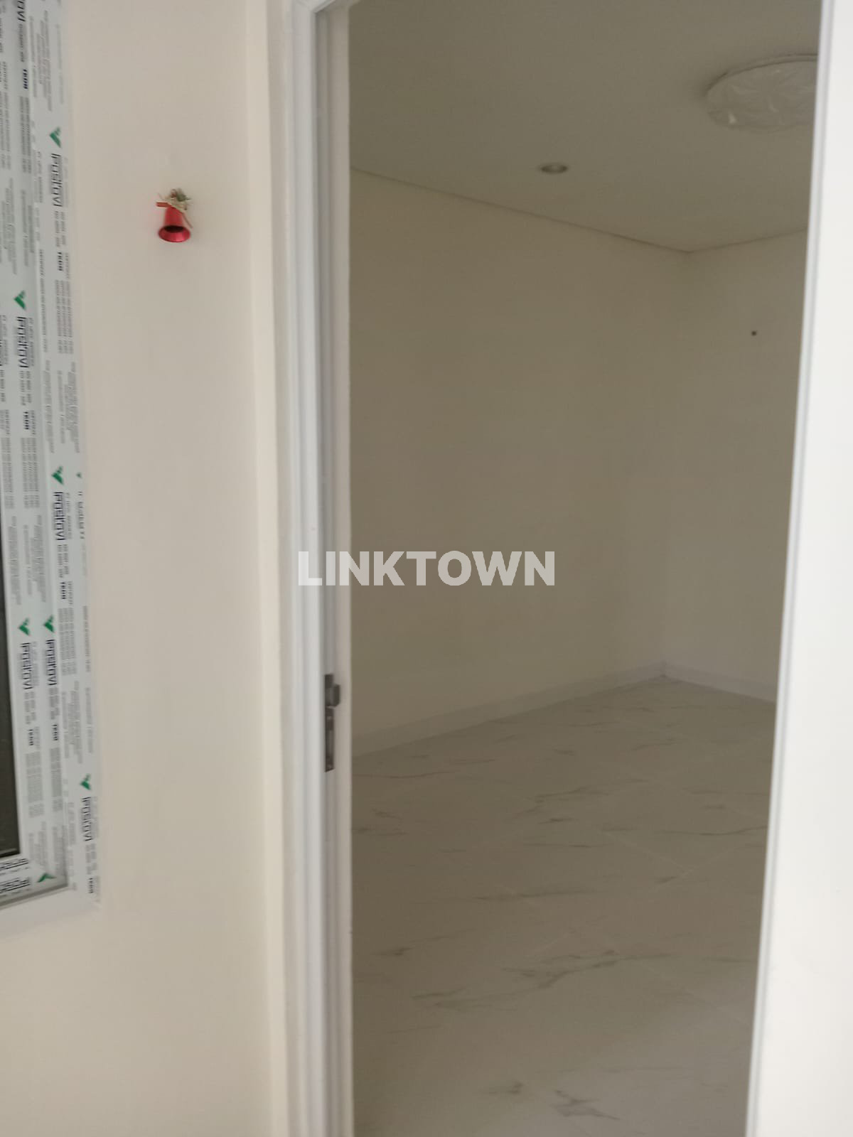 Termurah Siap Huni Rumah Kawasan Surabaya Barat di Darmo Indah