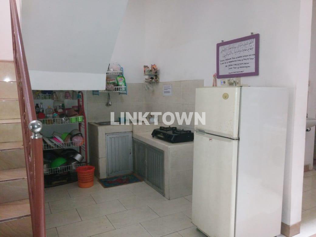 Dijual Cepat Kost Aktif di Manyar Rejo Dekat Kampus Untag dan Unitomo