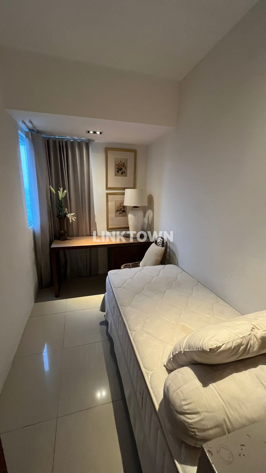 Disewakan Full Furnish Apartemen 2 Br dengan Interior Mewah di Gunawangsa Merr