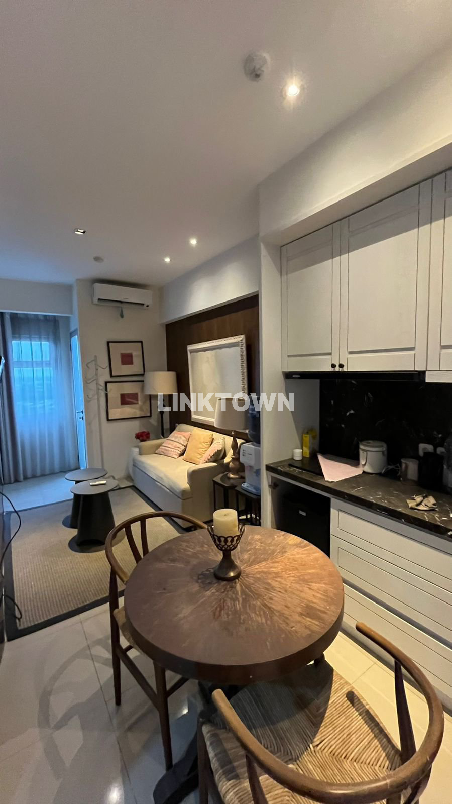 Disewakan Full Furnish Apartemen 2 Br dengan Interior Mewah di Gunawangsa Merr Disewakan Full Furnish Apartemen 2 Br dengan Interior Mewah di Gunawangsa Merr