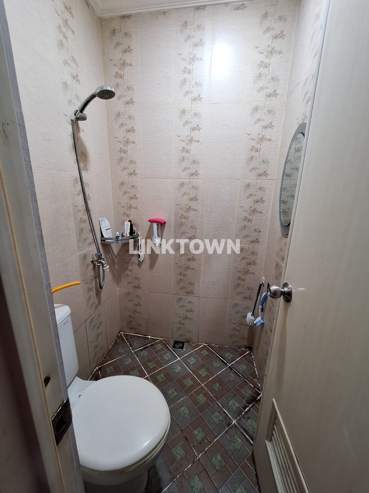 Dijual Rumah Bagus Siap Huni 2 Lantai Furnish