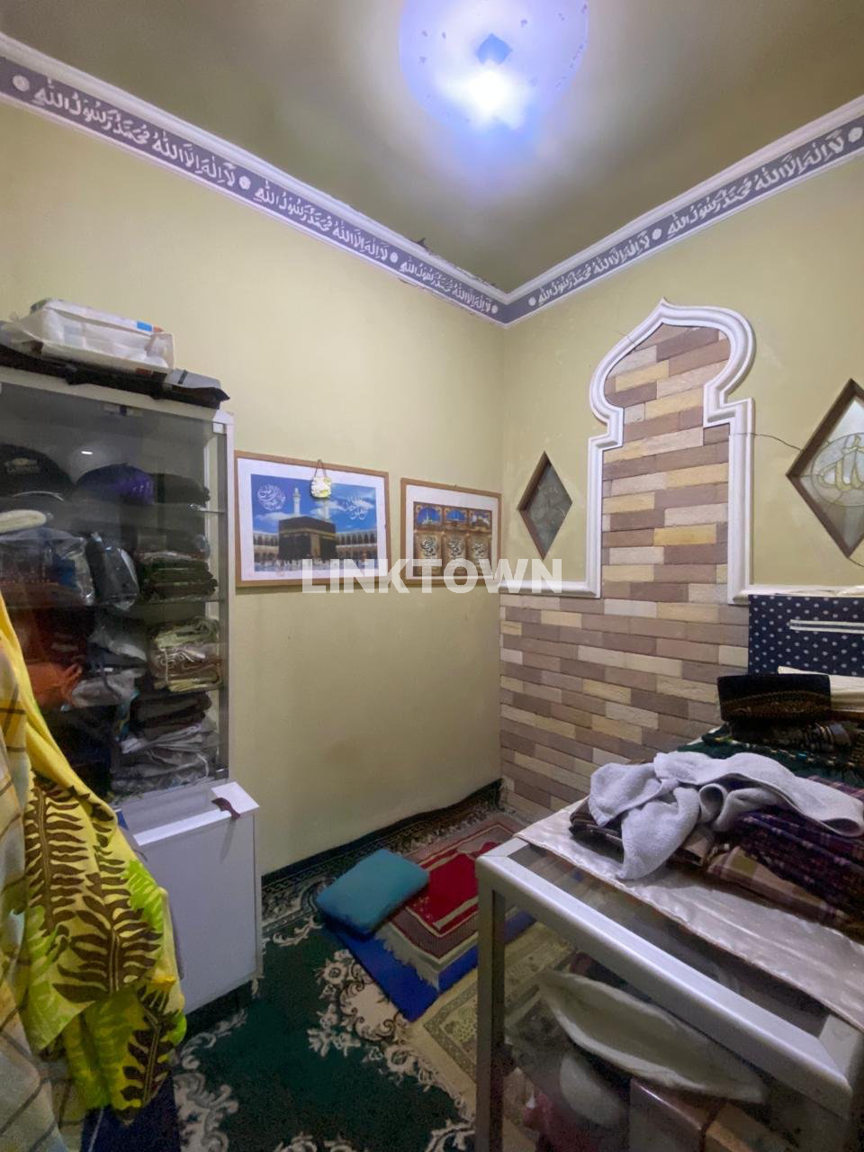 Dijual Rumah Luas 3 Lantai Di Kota Depok