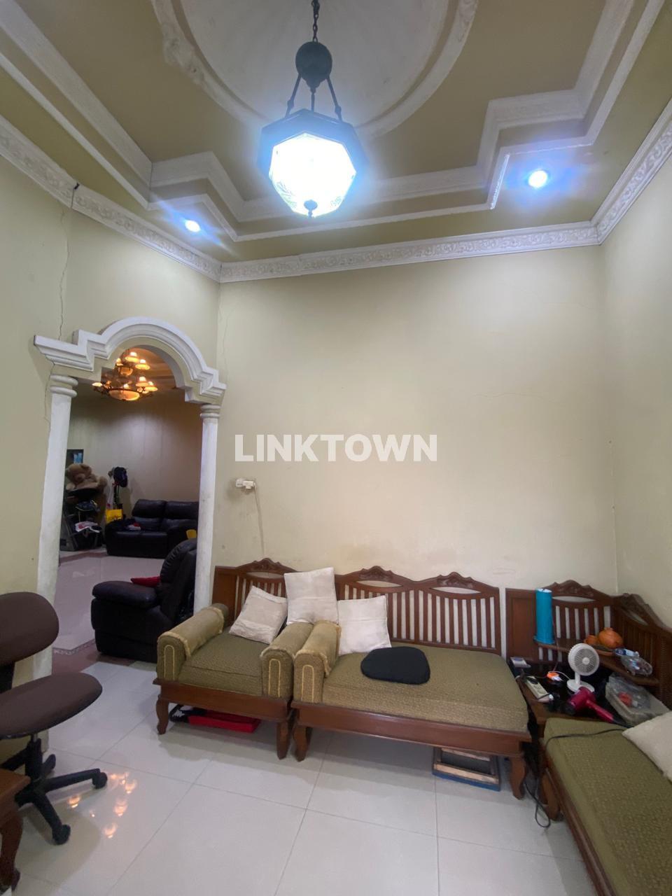 Dijual Rumah Luas 3 Lantai Di Kota Depok