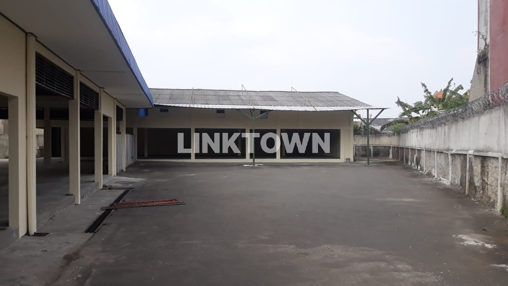 Dijual Lahan Gudang 5500m² Bersih Terawat Dijual Lahan Gudang 5500m² Bersih Terawat