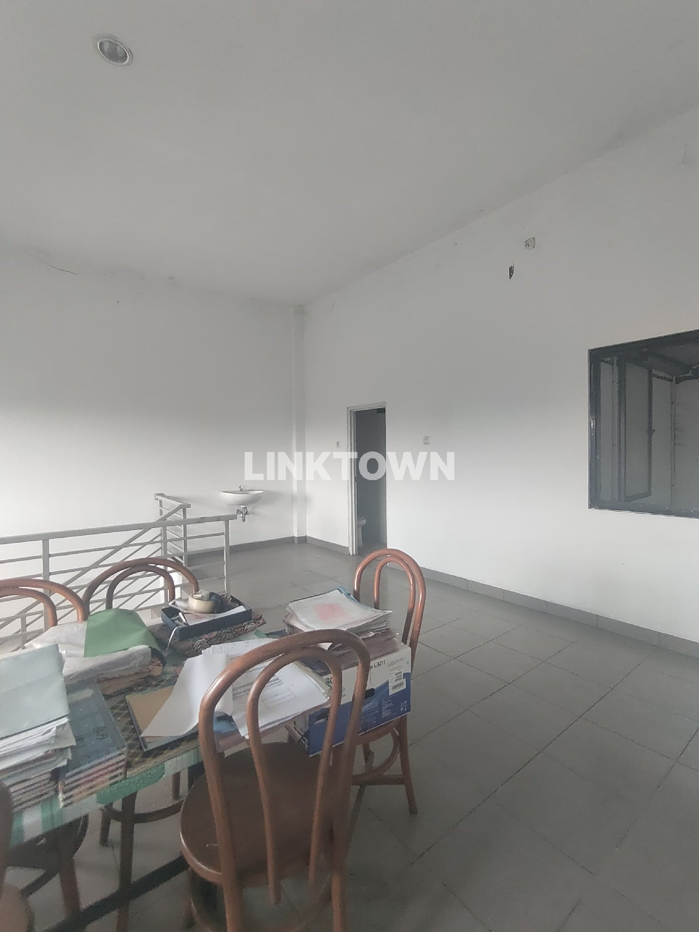 Dijual Gudang Tangerang 636m² Bagus