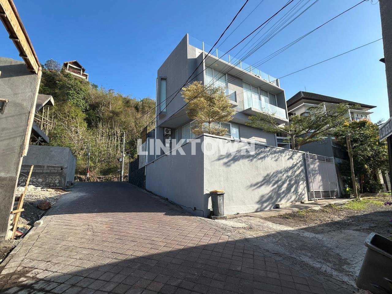Dijual Villa Dengan Pemandangan Laut Taman Griya Jimbaran Dijual Villa Dengan Pemandangan Laut Taman Griya Jimbaran