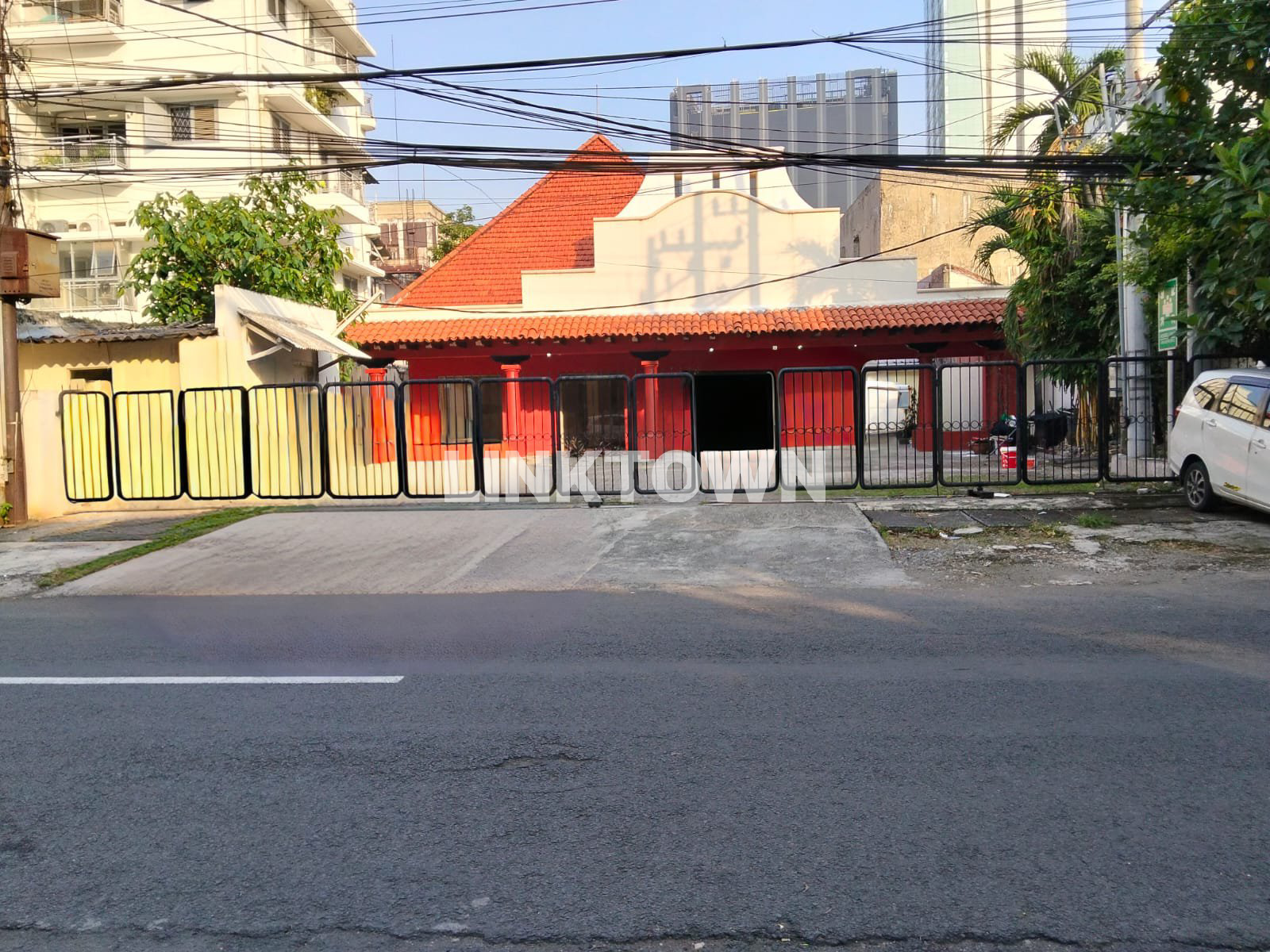 Cocok untuk Usaha Harga Nego Lokasi Pusat Kota Surabaya di Jalan Semarang