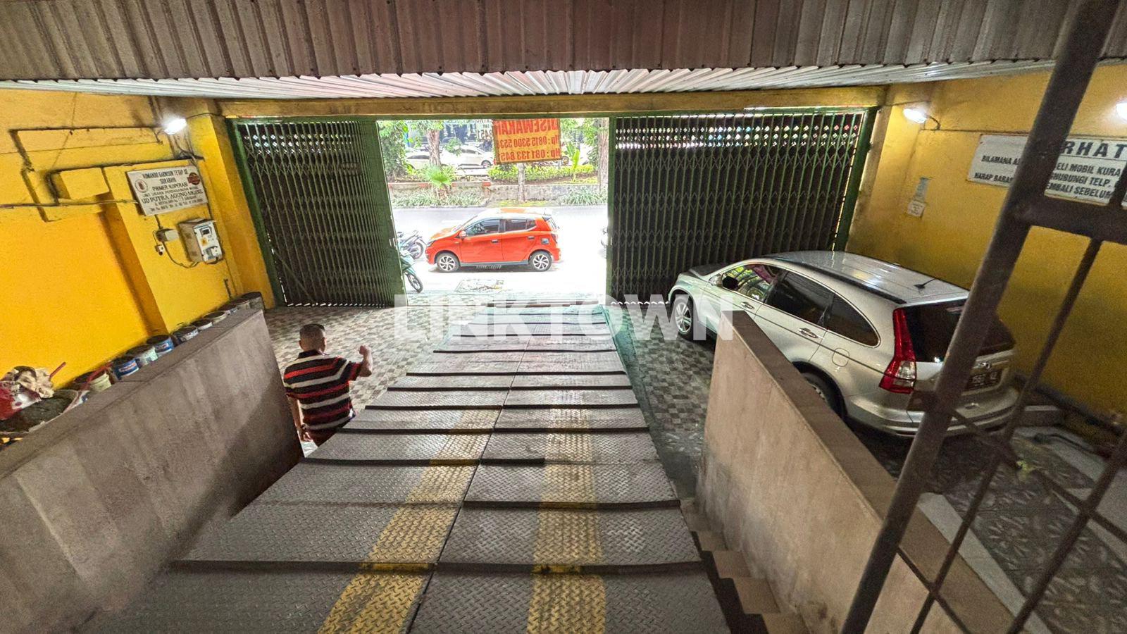 Dijual Ruko Cocok untuk Usaha dan Siap Pakai di Kertajaya Gubeng Surabaya