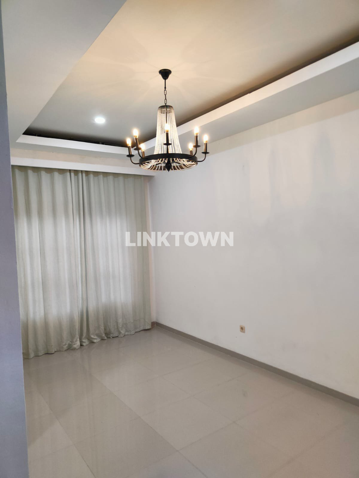 Hunian Modern Siap Huni Nego di Kebun Raya Indah Bogor