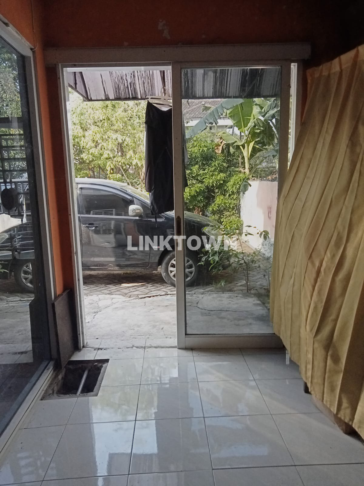 Termurah Rumah 2 Lantai Srategis di Pondok Wiguna Regency Surabaya