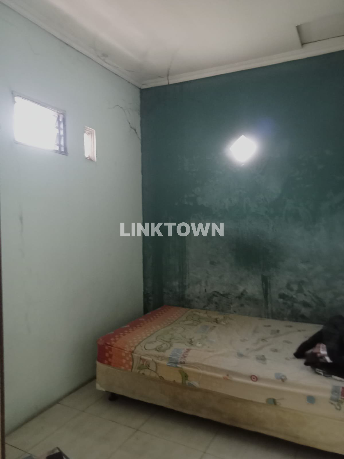 Termurah Rumah 2 Lantai Srategis di Pondok Wiguna Regency Surabaya