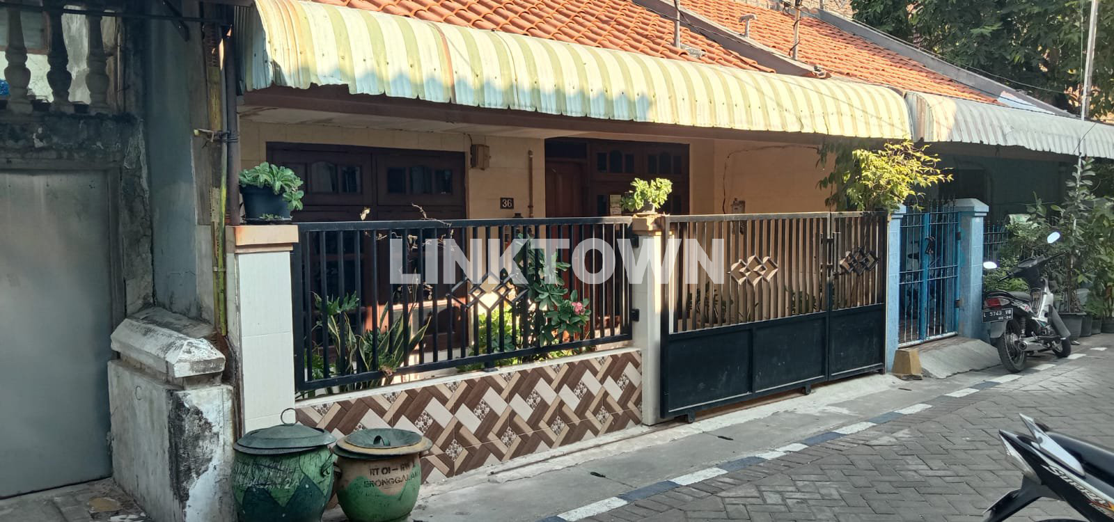 Termurah Rumah Strategis Pusat Kota Surabaya Termurah Rumah Strategis Pusat Kota Surabaya