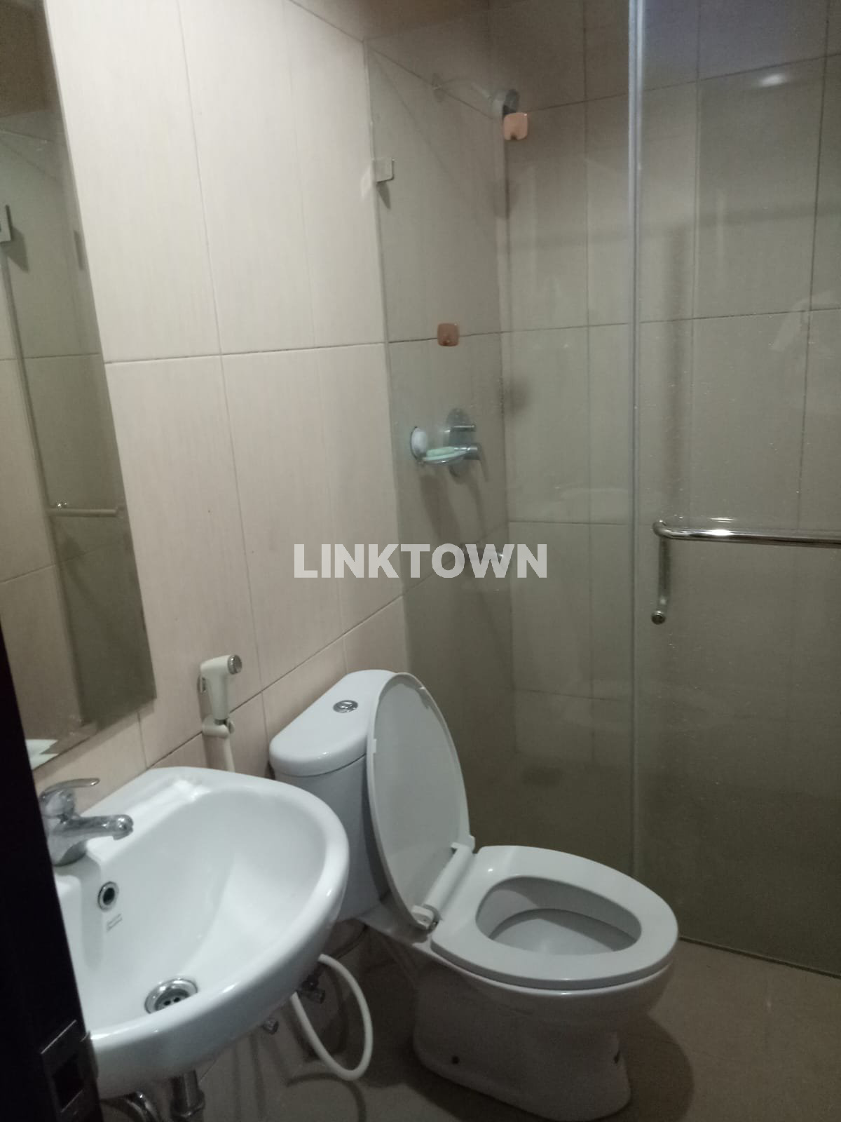 Dijual Unit Apartemen Full Furnish Siap Huni Lokasi Strategis di Tamansari Papilio