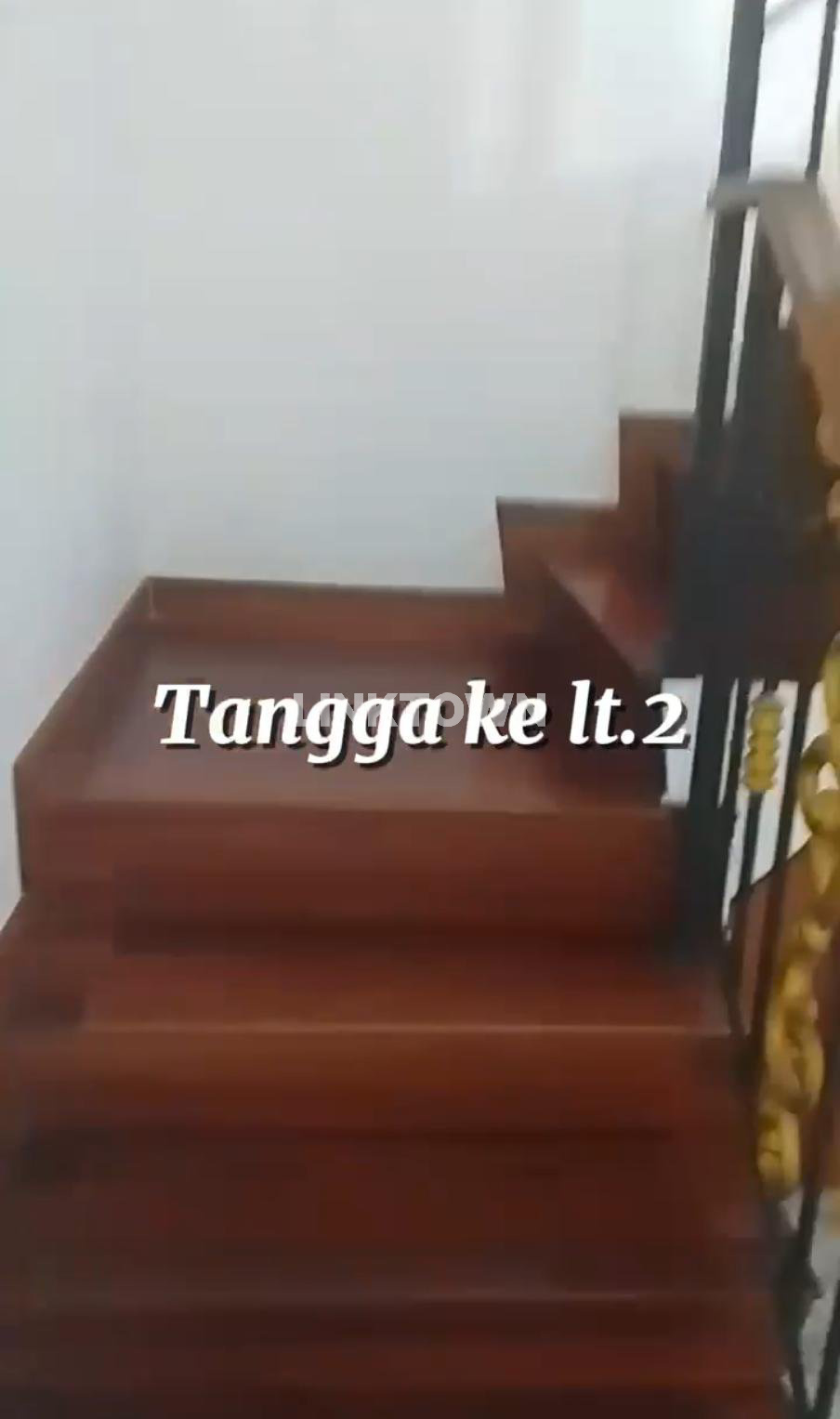 Dijual Rumah 2 Lantai Siap Huni di Besakih Bogor