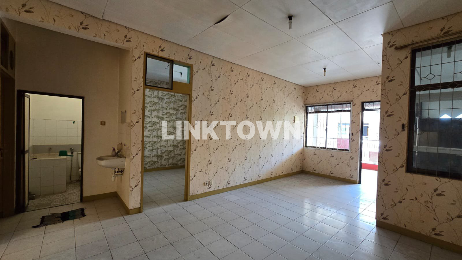 Dijual Rumah Harga Dibawah Pasaran di Perum Sambikerep Dekat Pakuwon Mall