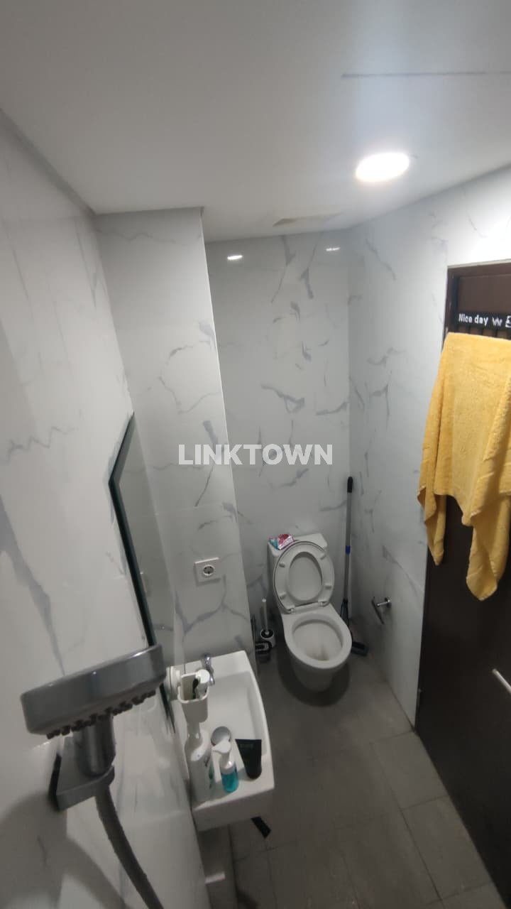 APARTEMEN STUDIO PACIFIC GARDEN ALAM SUTERA - VIEW POOL & MALL