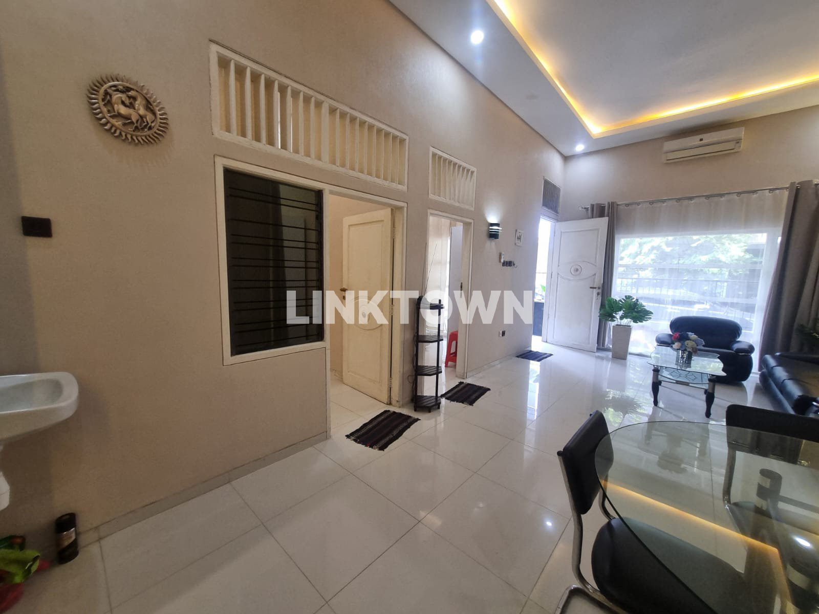 Under Market dan Harga Nego Rumah Full Furnish Lengkap di Pakuwon City Puri Asri Surabaya
