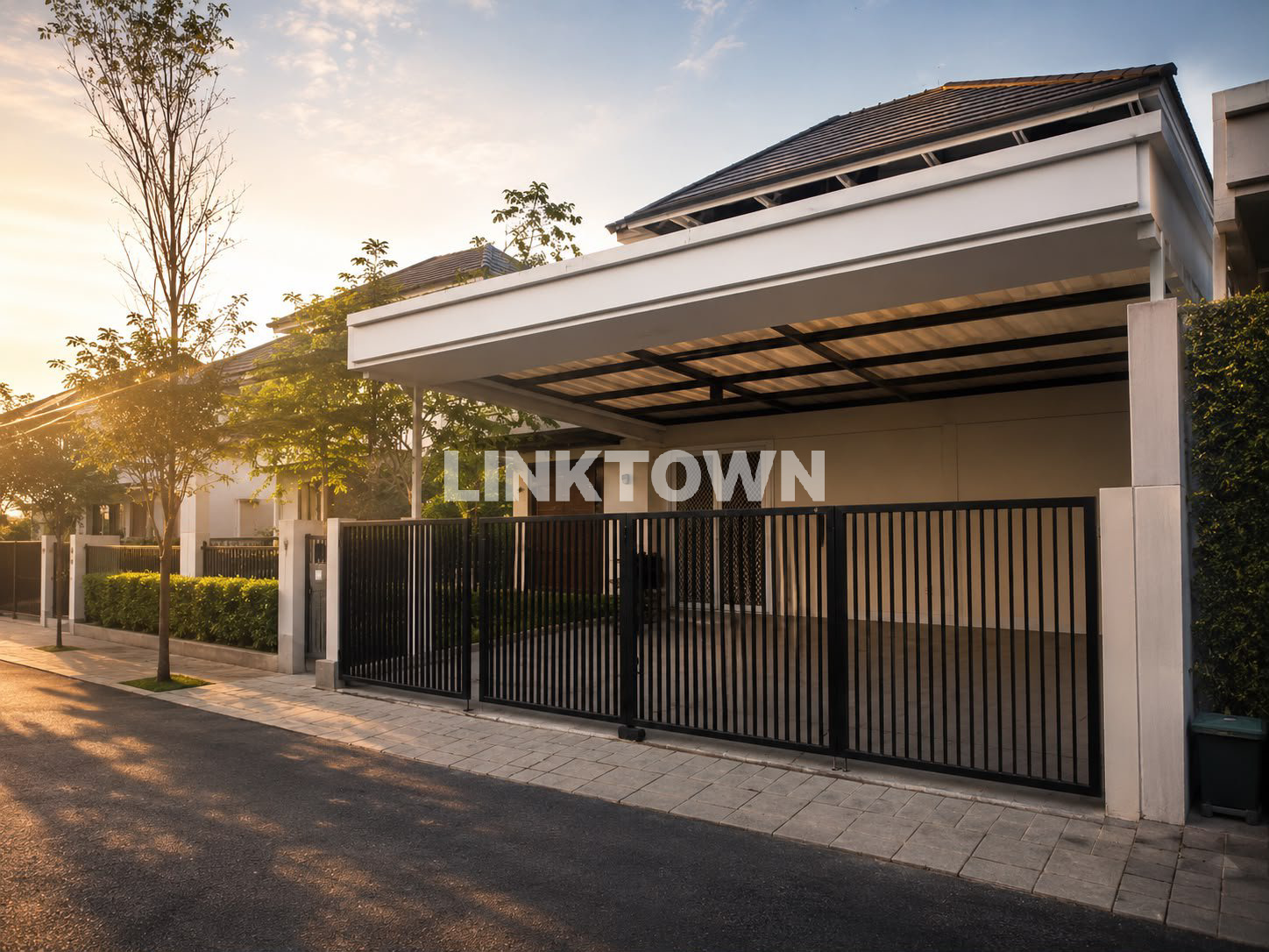 Rumah Mewah Langka Furnished di Graha Natura Dekat Pakuwon Mall dan Citraland Rumah Mewah Langka Furnished di Graha Natura Dekat Pakuwon Mall dan Citraland