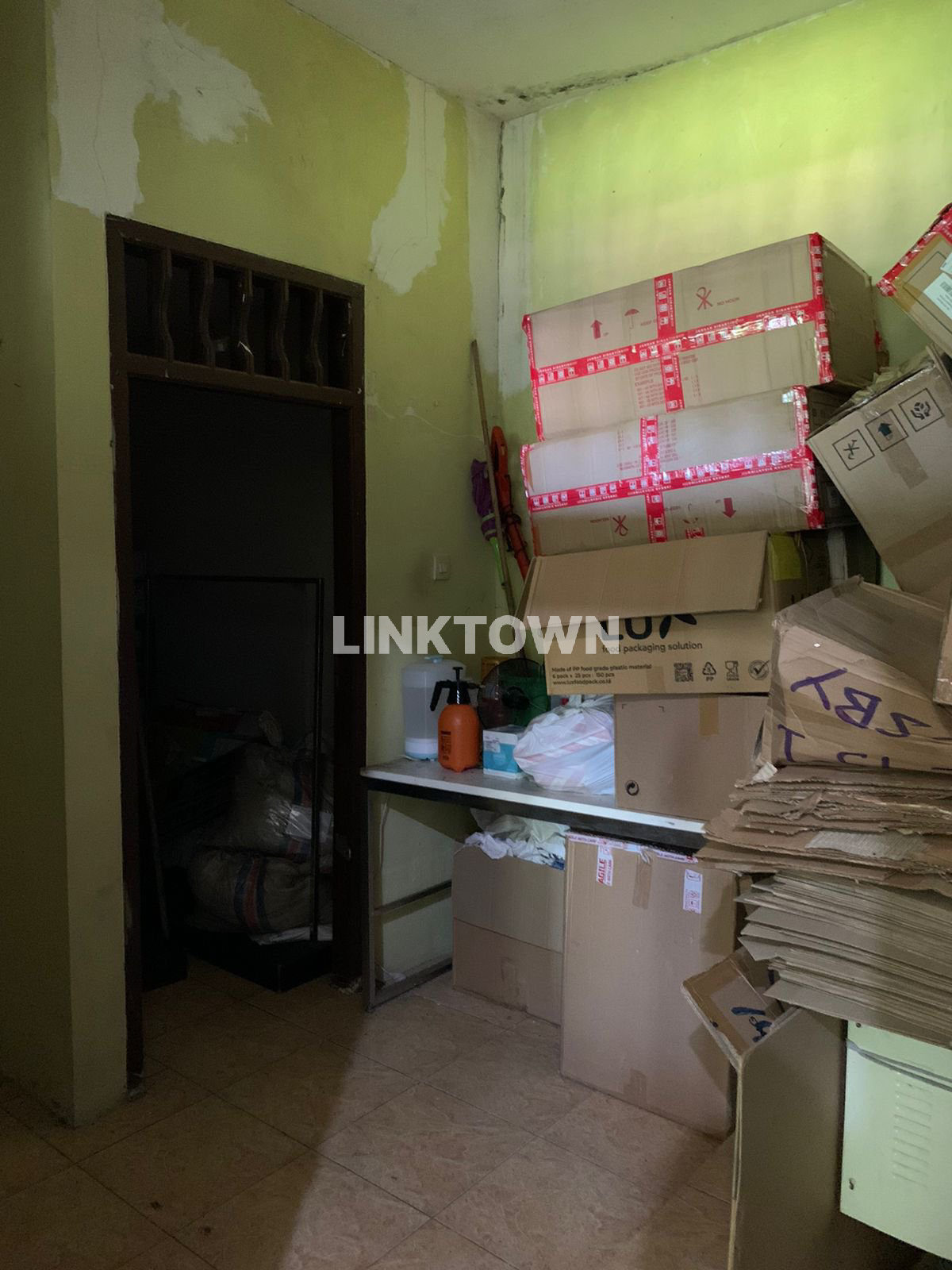 Disewakan Rumah Siap Huni Bebas Banjir di Darmo Bavarian Village Dekat Raya Darmo Permai