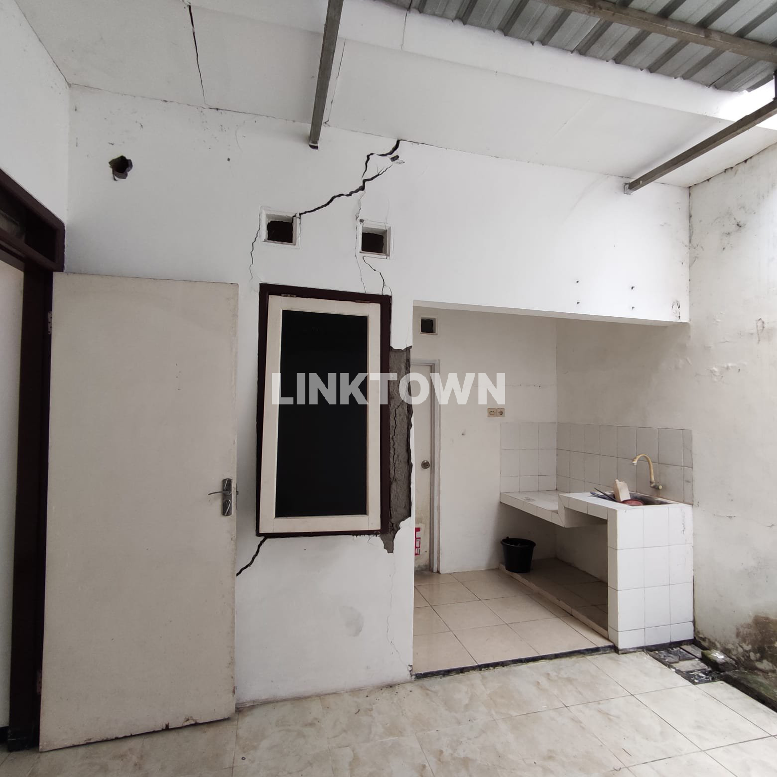 Hot Termurah Rumah Siap Huni di Perumahan Palem Pertiwi Gresik