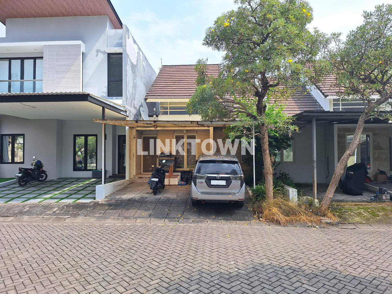 Rumah 1,5 Lantai Siap Huni Nego di Palma Classica Citraland Utara Surabaya Barat Rumah 1,5 Lantai Siap Huni Nego di Palma Classica Citraland Utara Surabaya Barat