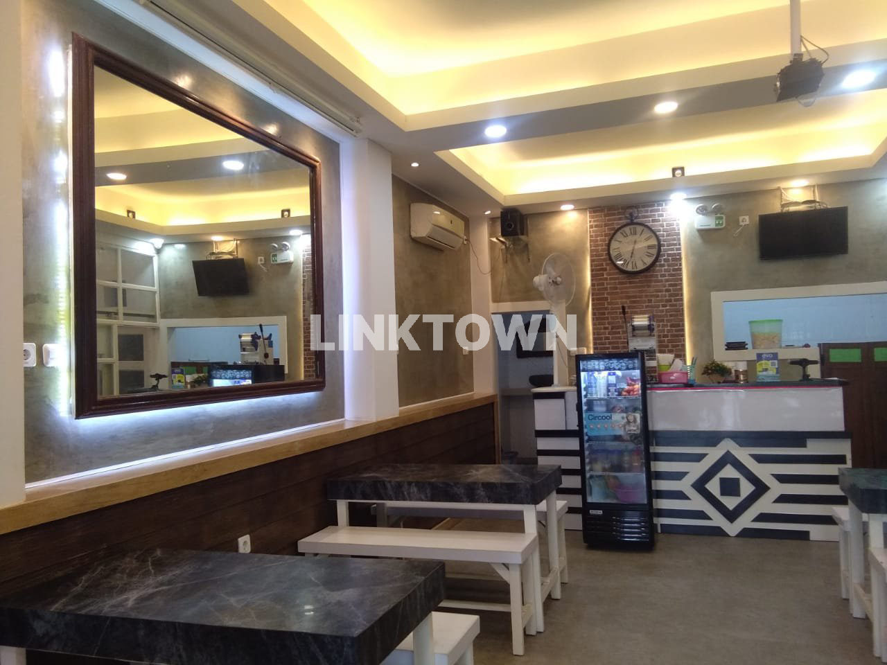 Dijual Rumah 3 Lantai di Jambangan Kebonagung Dekat Karah Agung