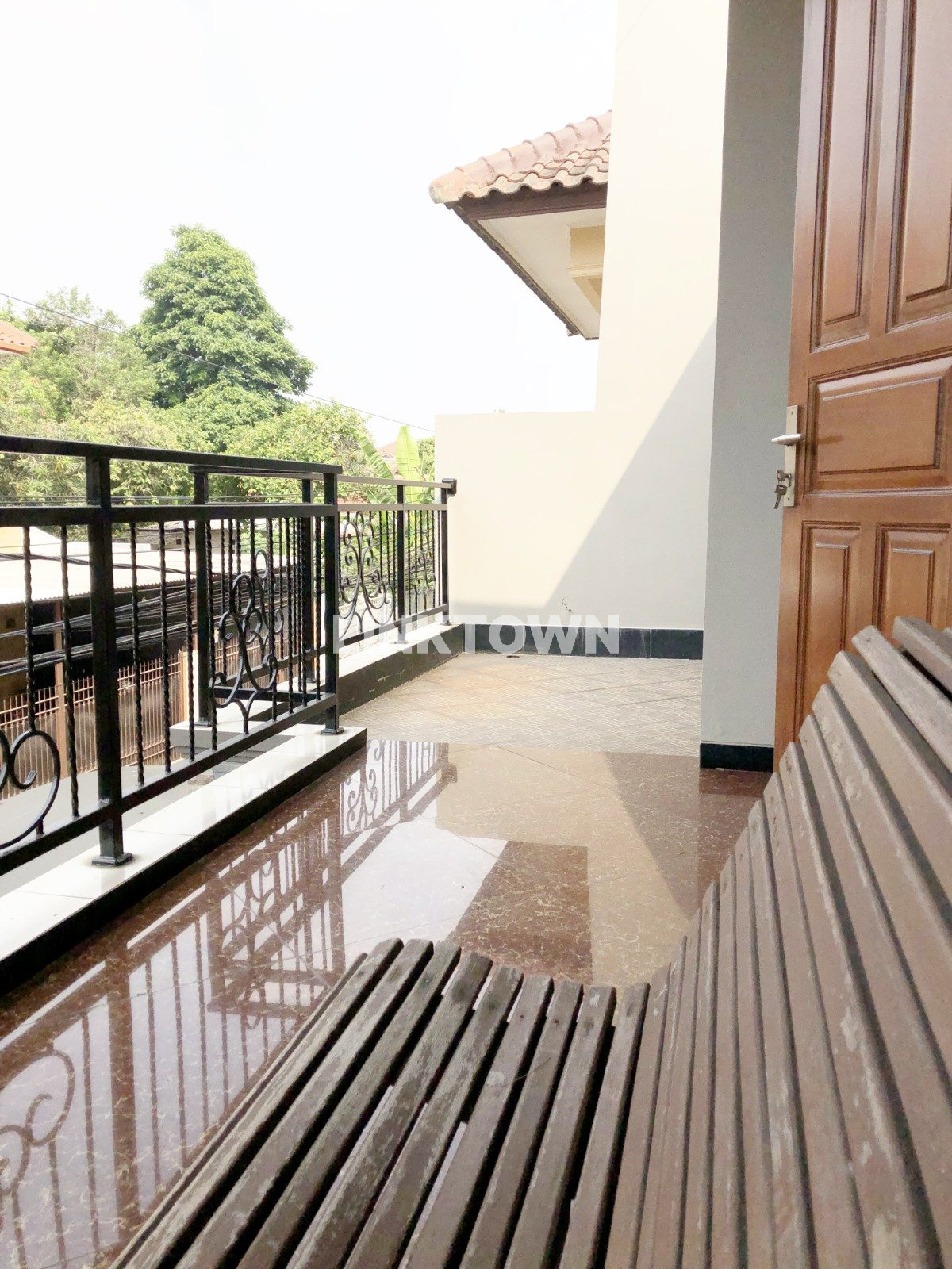 Jual Cepat Rumah Siap Huni Luas 200m² di Jaticempaka, Pondok Gede