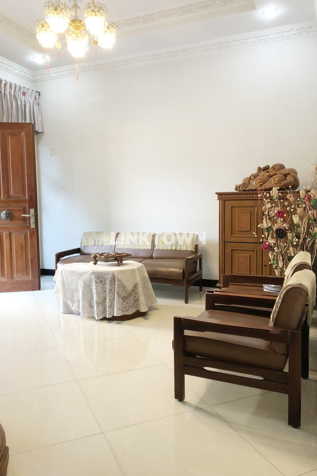 Jual Cepat Rumah Siap Huni Luas 200m² di Jaticempaka, Pondok Gede