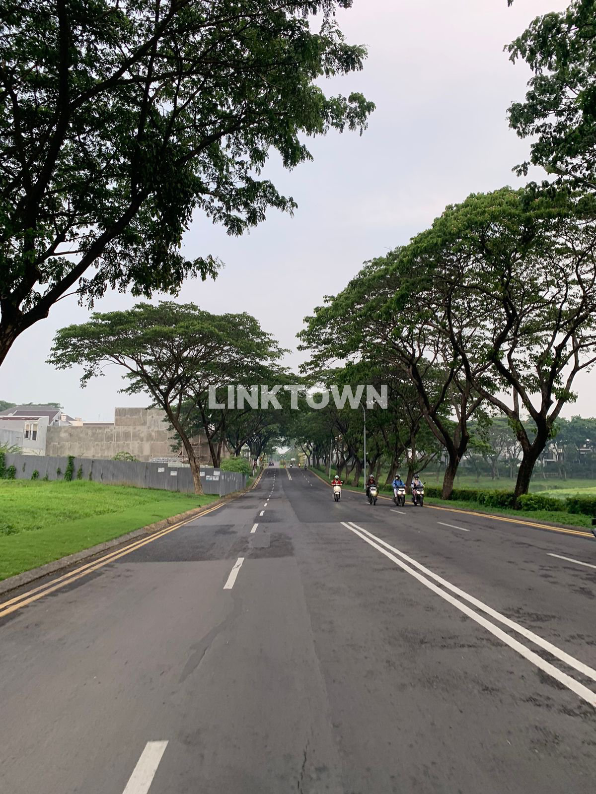 Posisi Premium View Telaga Kavling di Bukit Telaga Golf Surabaya Barat