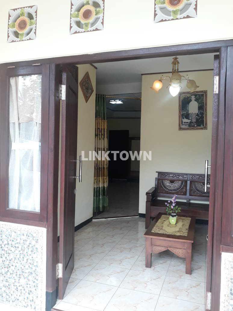 Harga Termurah dan Nego Rumah Strategis Dekat Banyak Tempat Wisata di Karang Ploso Malang