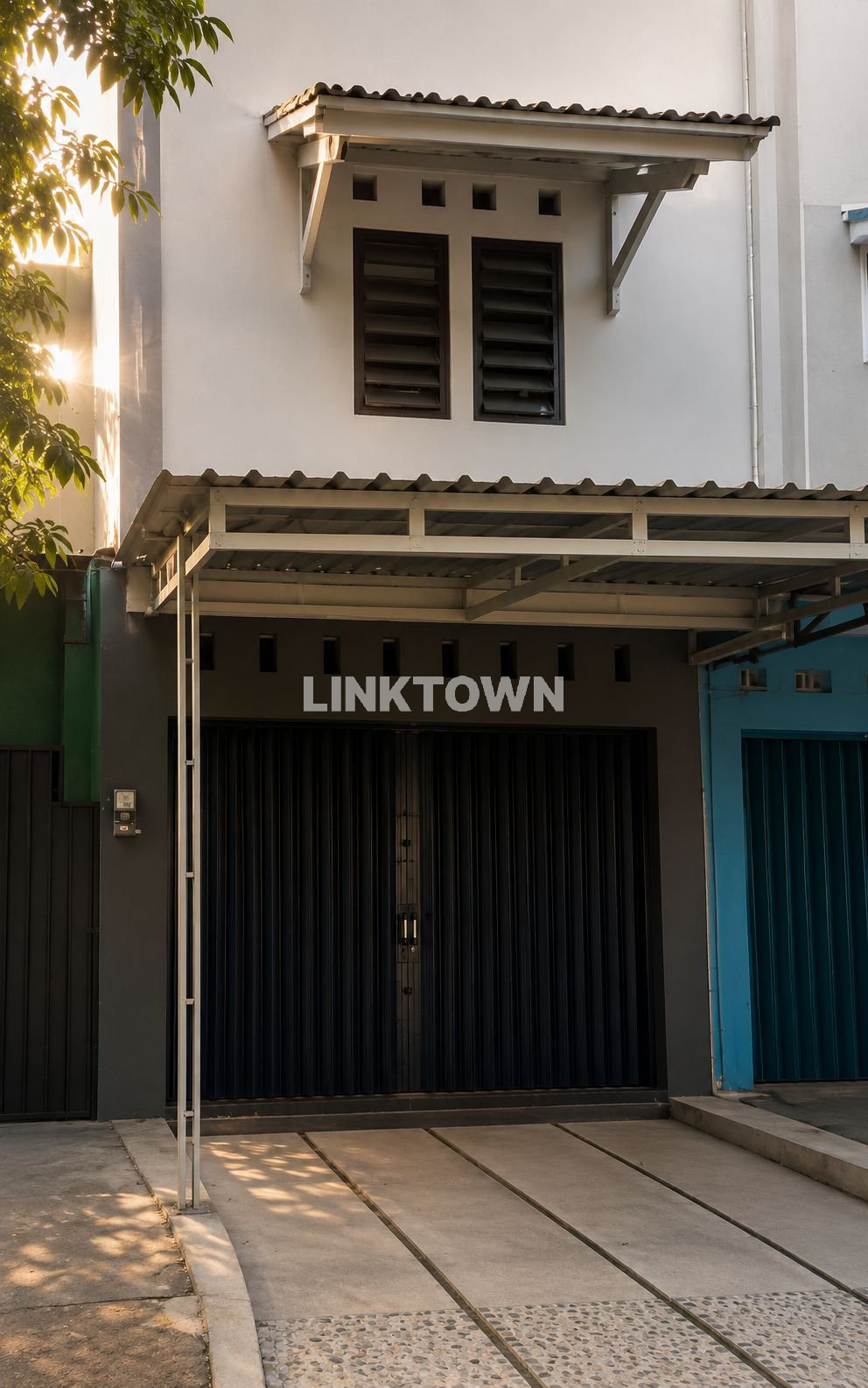 Srategis Ruko 2 Lantai Cocok untuk Usaha di Kerten Solo Dekat Stadion Manahan