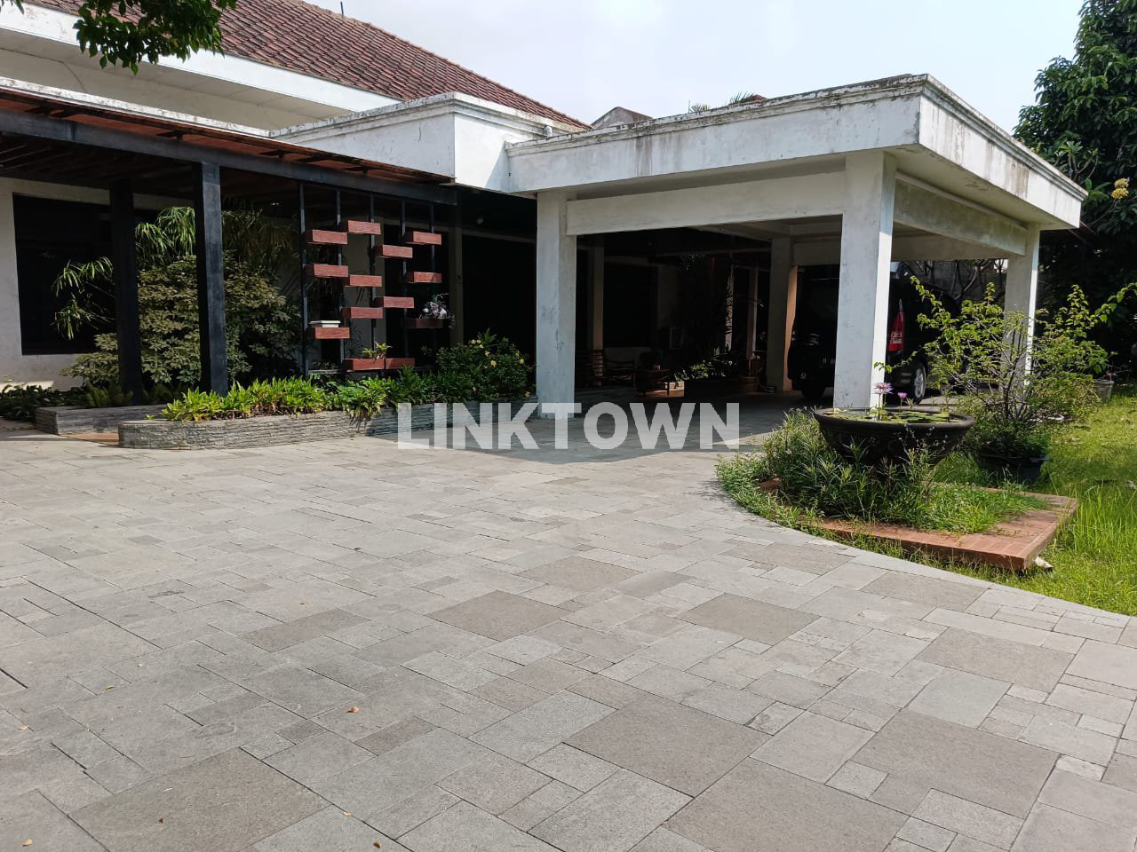 Dijual Rumah Premium Land di Beringin Kota Semarang