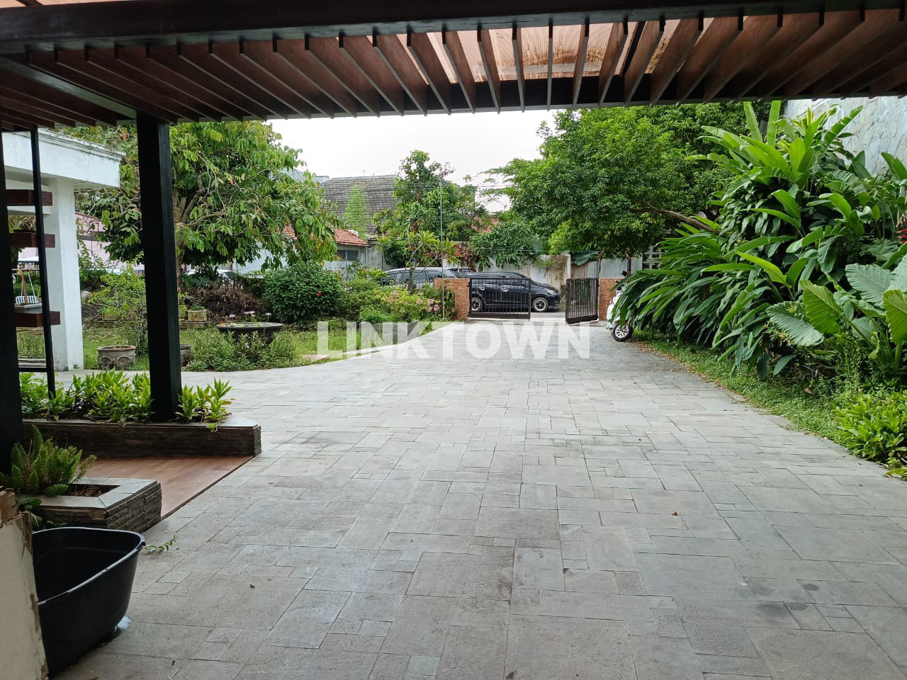 Dijual Rumah Premium Land di Beringin Kota Semarang