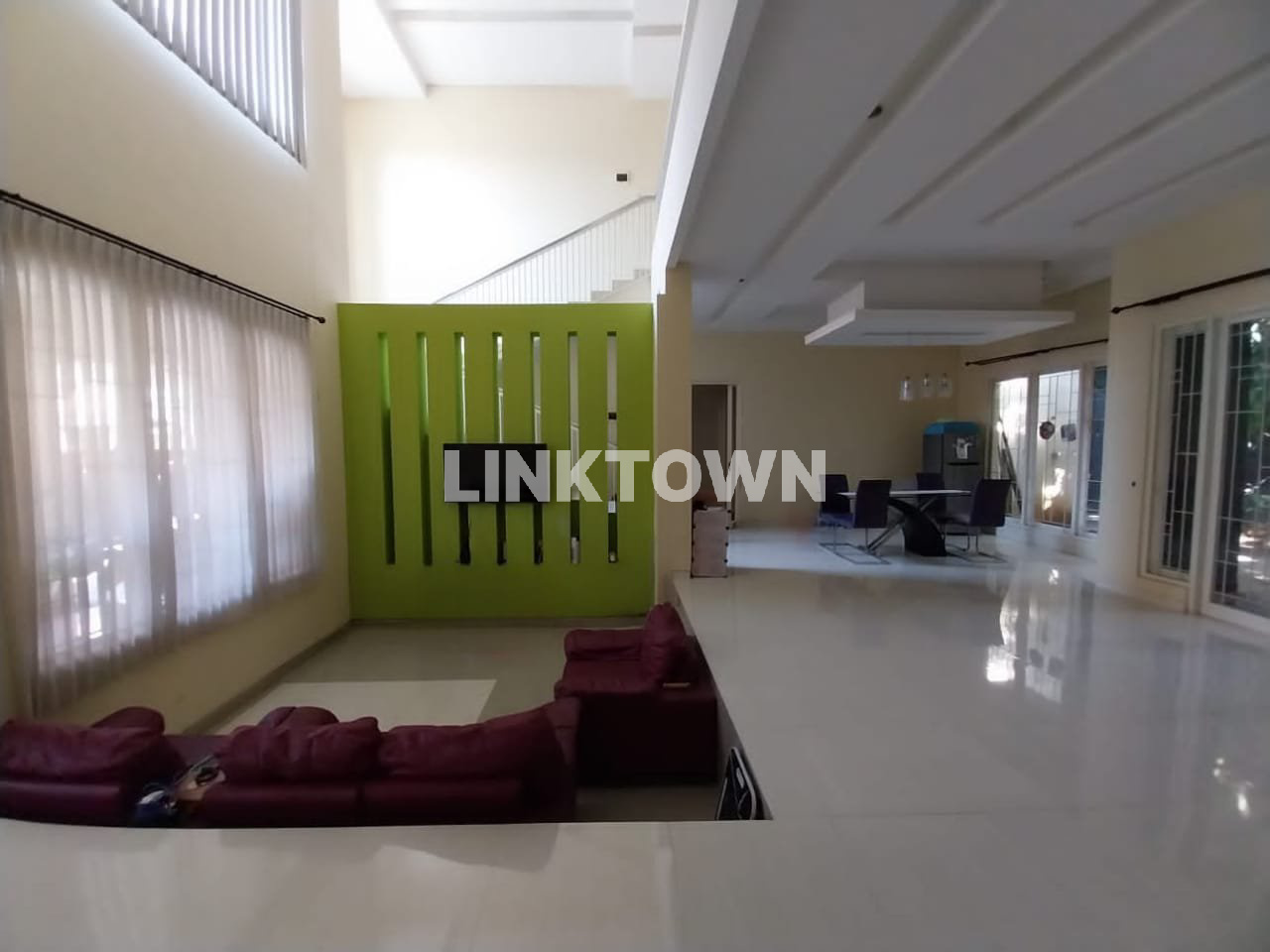 Hunian Modern Strategis Dekat Akses ke Bandara Juanda di Rungkut Surabaya