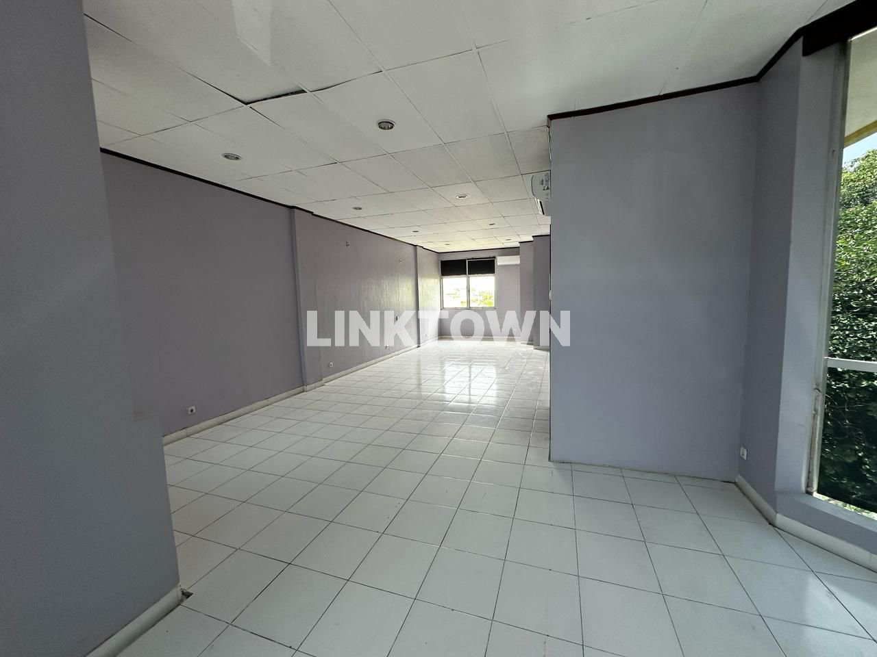 Harga Dibawah Appraisal Bank dan Nego Ruko 3 Lantai di Hr Muhammad Surabaya Barat