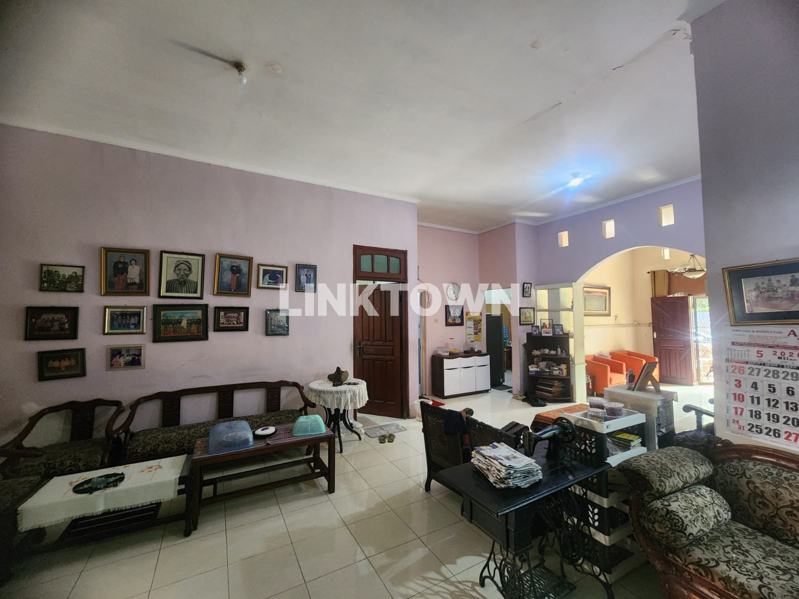 Dijual Rumah Srategis Surabaya Selatan di Sidodermo Selangkah ke Plaza Marina