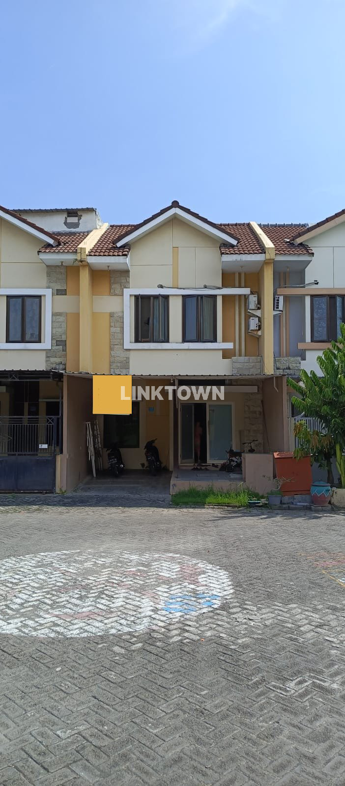 Dijual Cepat Rumah Kawasan Surabaya Barat di Palm Oasis Dijual Cepat Rumah Kawasan Surabaya Barat di Palm Oasis