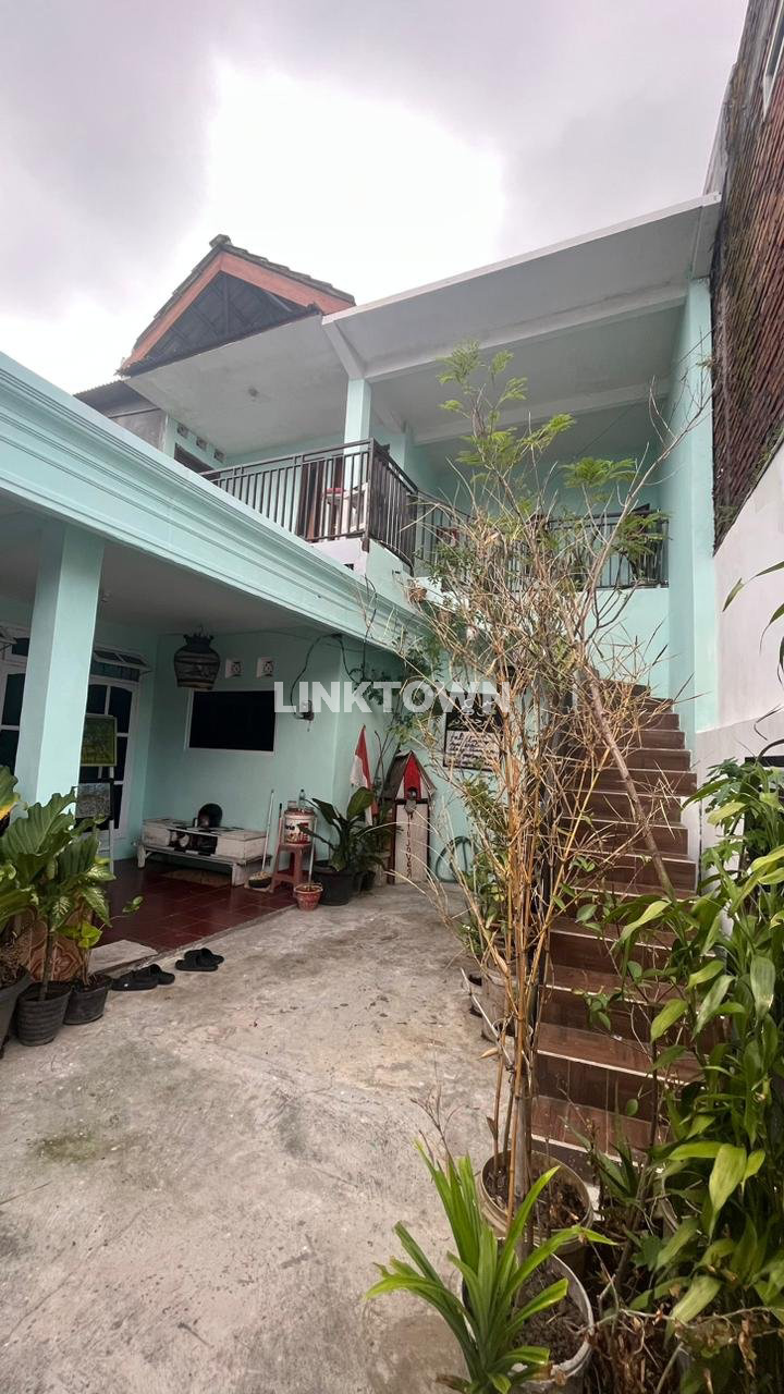 Sangat Murah Rumah 2 Lantai Asri Siap Huni di Kedungkandang Malang