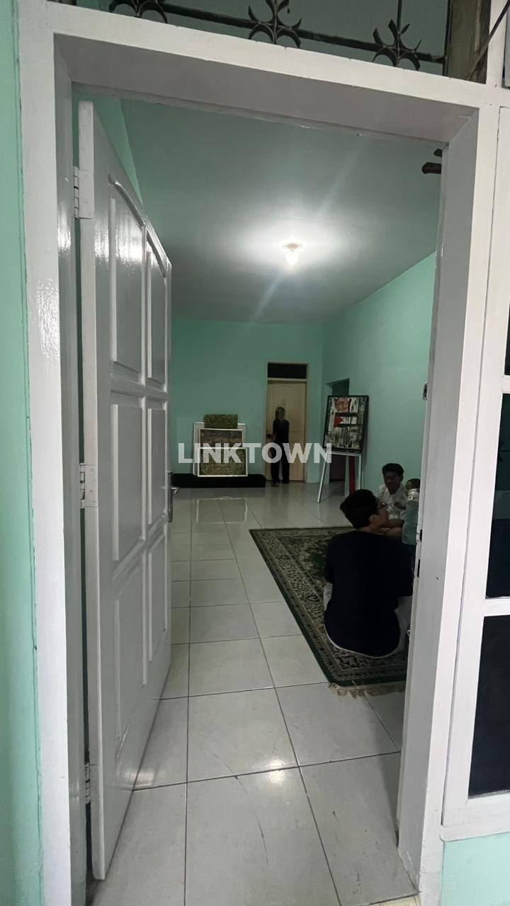 Sangat Murah Rumah 2 Lantai Asri Siap Huni di Kedungkandang Malang