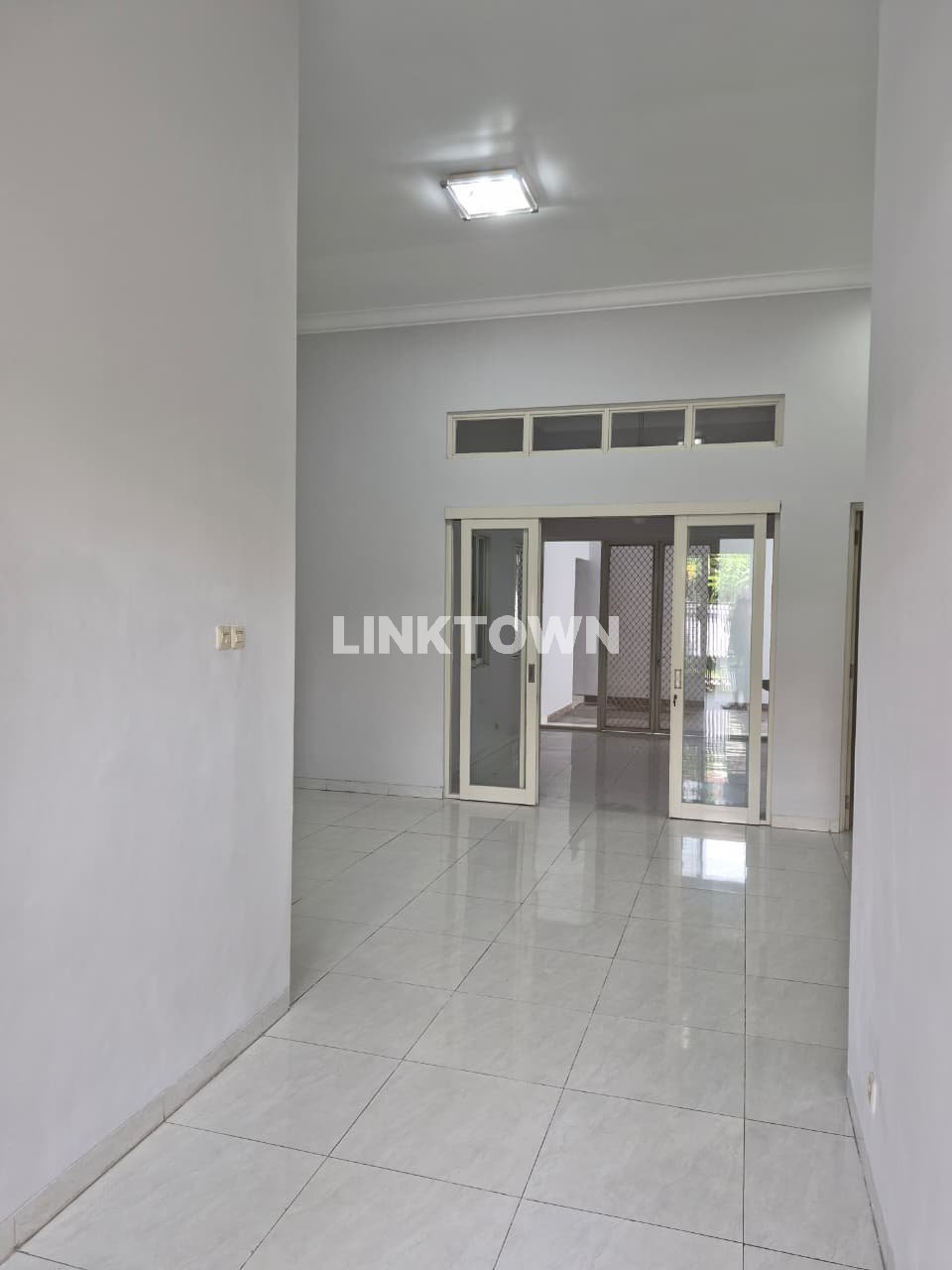 Dijual Nego dan Disewakan Hunian Nyaman Strategis di Graha Santoso Regency Surabaya