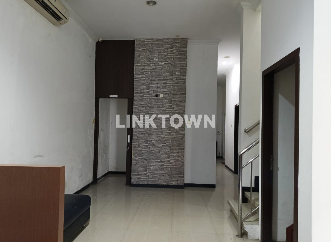 Dijual dan Disewakan Ruko 3 Lantai Siap Pakai Nego di Semarang Barat