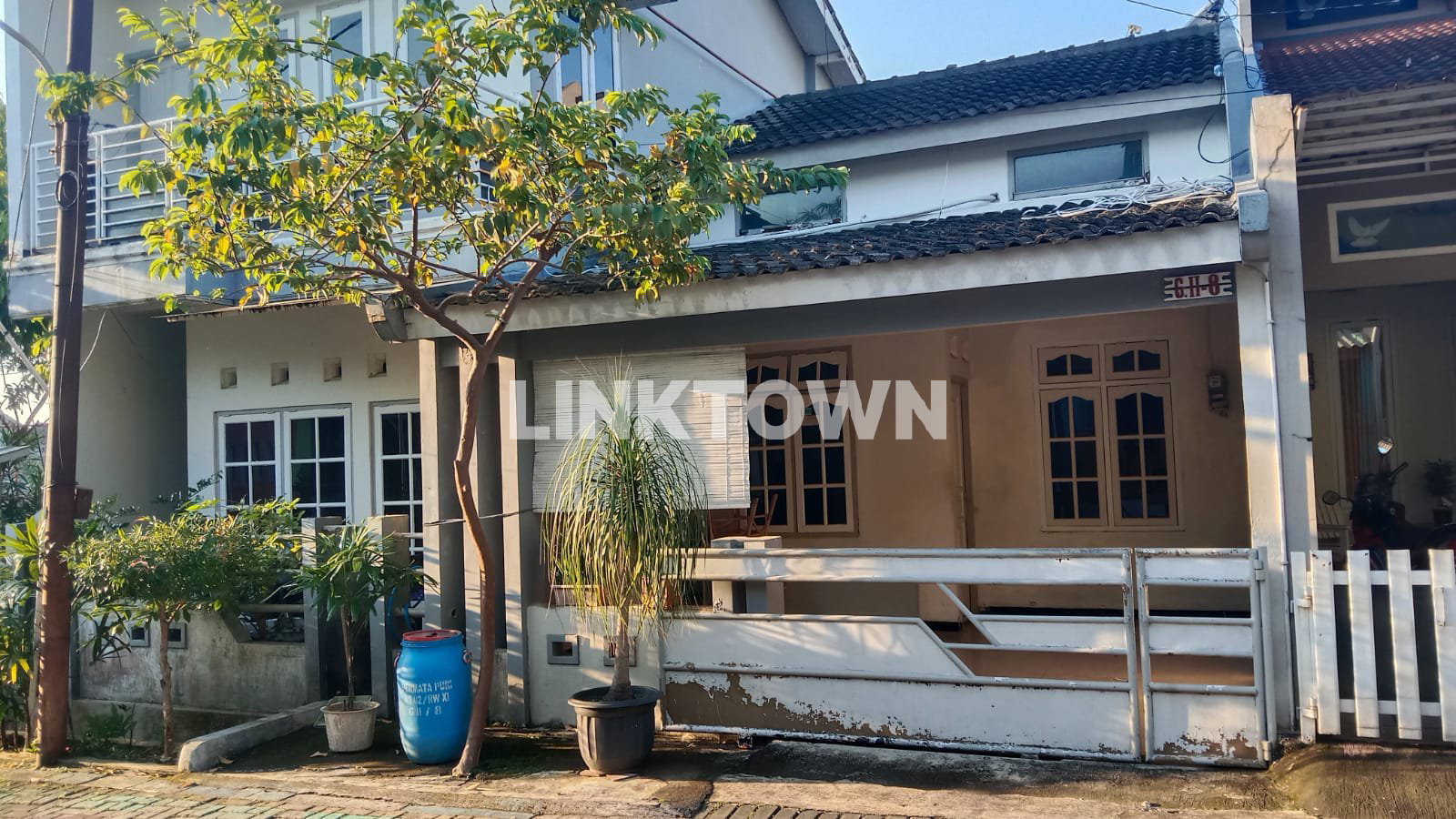 Rumah Tinggal Posisi Hook Strategis Nego di Puri Ngaliyan Semarang