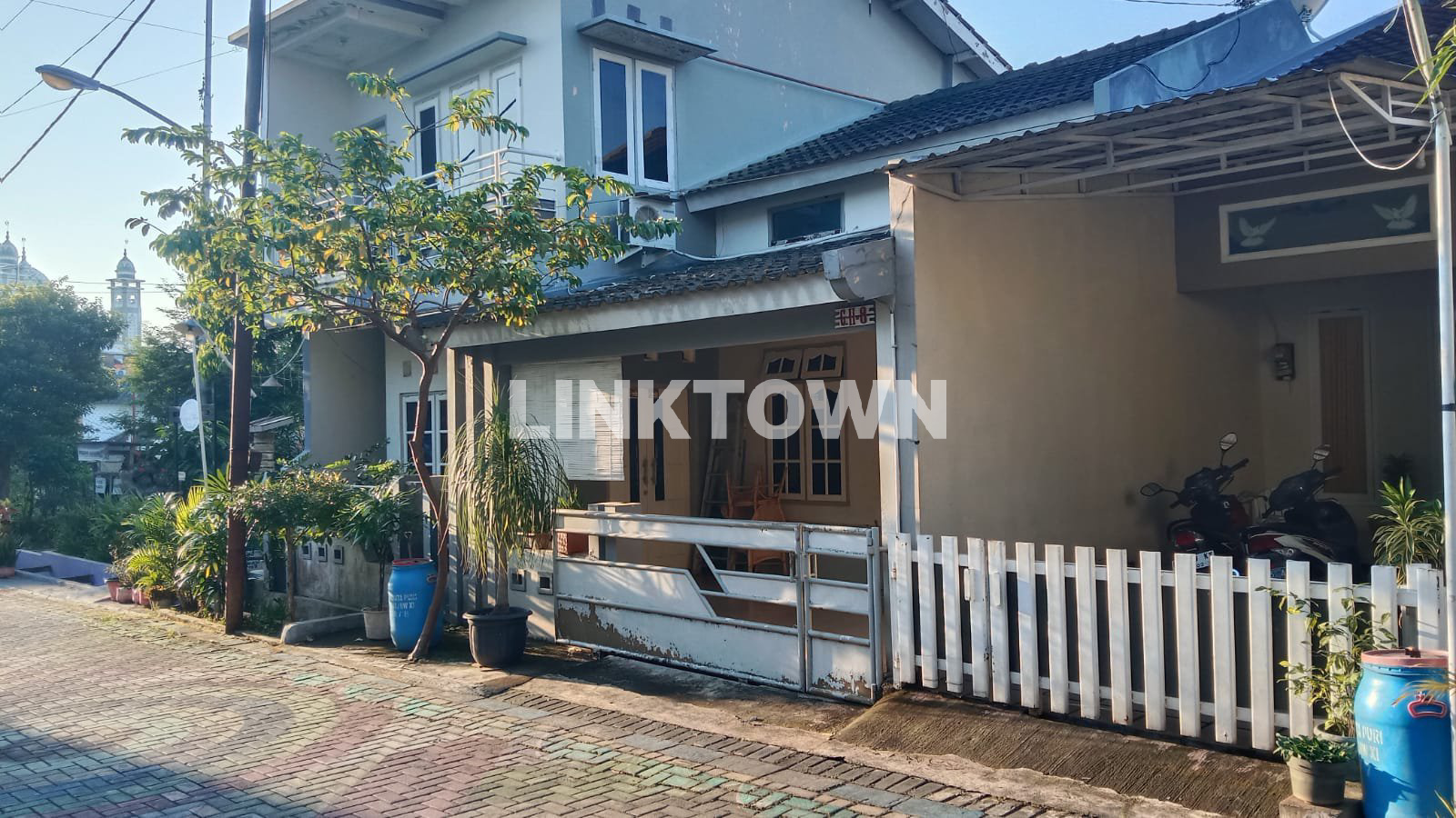 Rumah Tinggal Posisi Hook Strategis Nego di Puri Ngaliyan Semarang