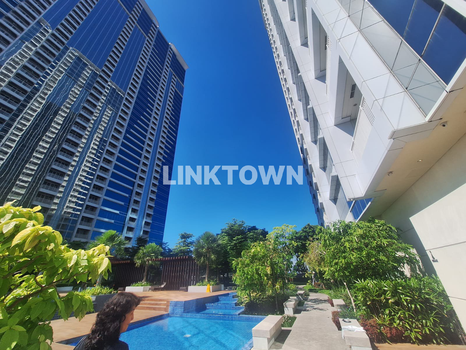 Disewakan Full Furnished Apartemen 3 Br di Galaxy Residence