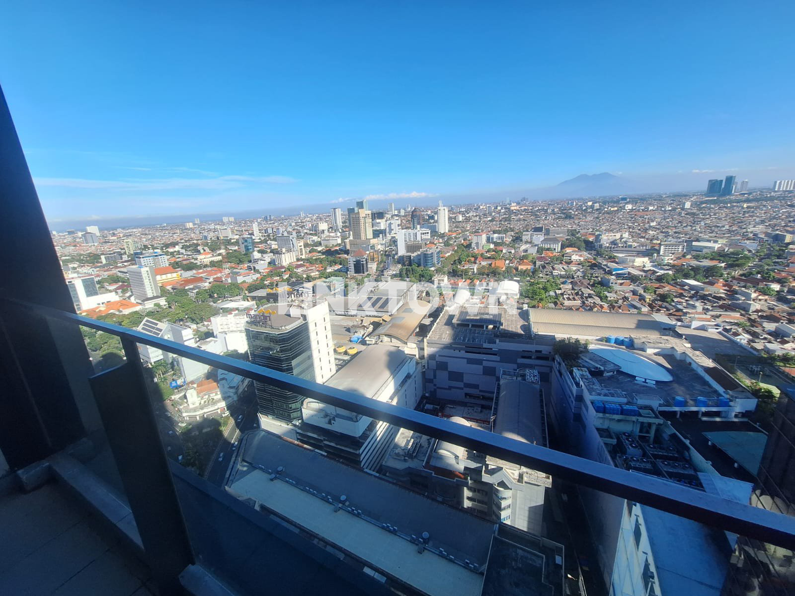 Disewakan Apartemen Type 2 Br di The Peak Residence Surabaya