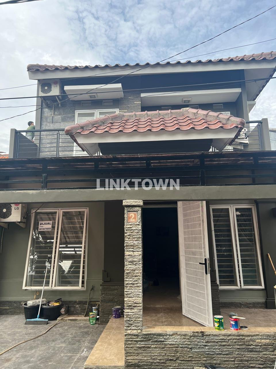 Dijual Rumah 2 Lantai di Lippo Karawaci Dijual Rumah 2 Lantai di Lippo Karawaci