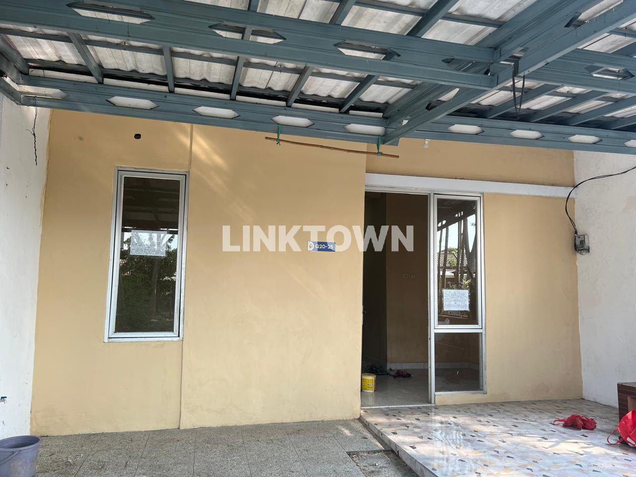 Dijual/Disewakan Rumah di Cluster Madrid Mutiara Gading City Dijual/Disewakan Rumah di Cluster Madrid Mutiara Gading City