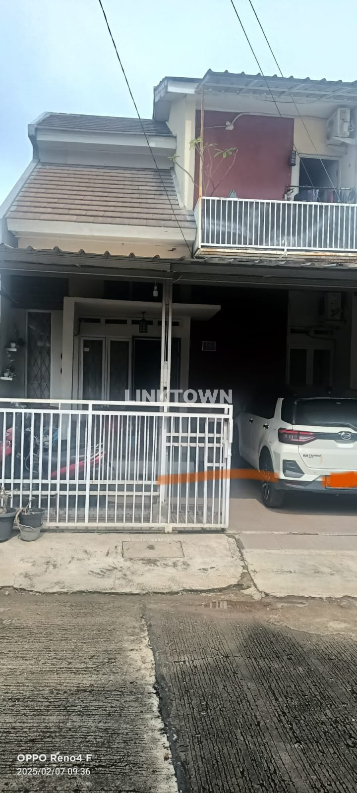 Jual Cepat Rumah Modern 2 Lantai Siap Huni di Permata Green Cinere Jual Cepat Rumah Modern 2 Lantai Siap Huni di Permata Green Cinere